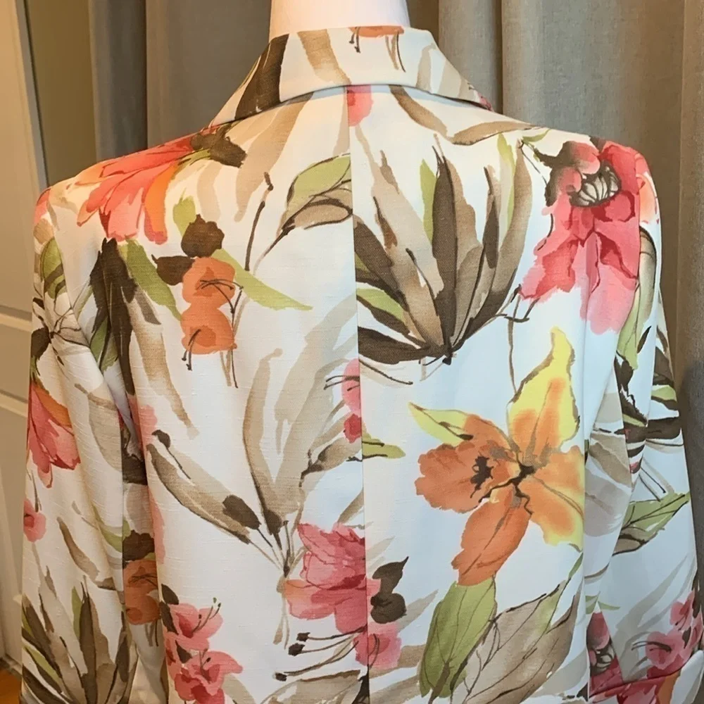 NWOT - Alfred Dunner Buttonless Floral Blazer Size 12 - NWOT - Picture 5 of 16